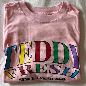 Teddy Fresh pink T shirt Medium